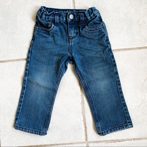 Nevada • Straight Leg Jeans - Picture 2 of 6